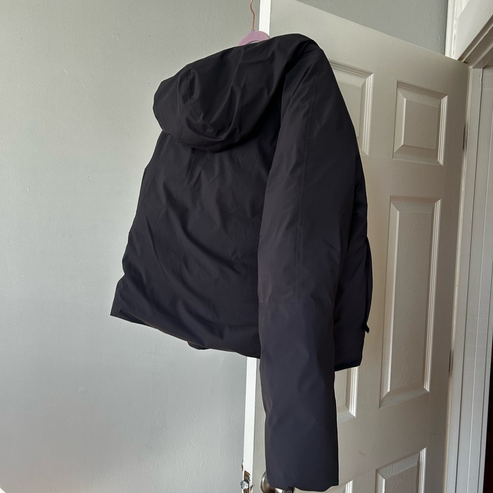 lululemon athletica VIOLET Puffer Coat - Picture 4 of 7